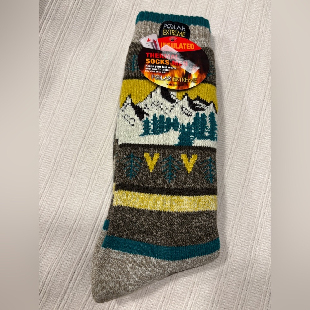 NWT! Polar Extreme Insulated Mountain Design Thermal Calf Socks